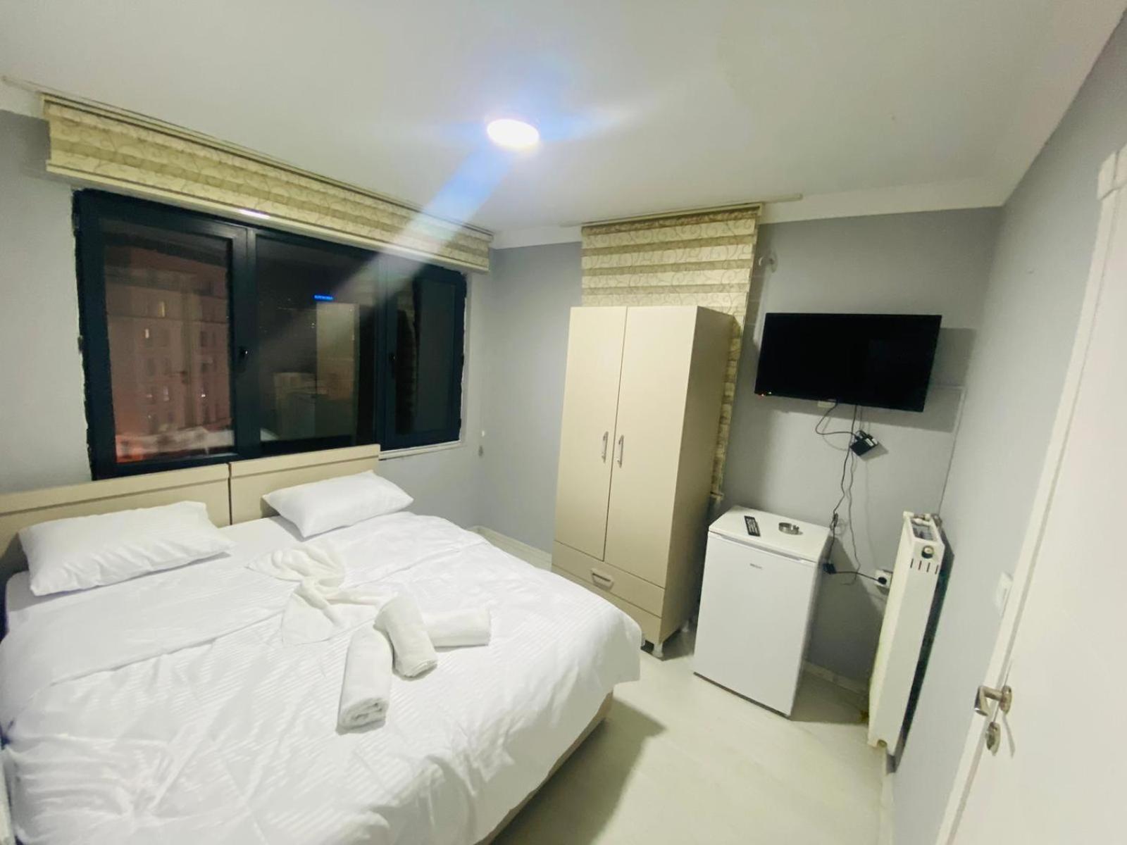 Taksim City Hotel อิสตันบูล ภายนอก รูปภาพ