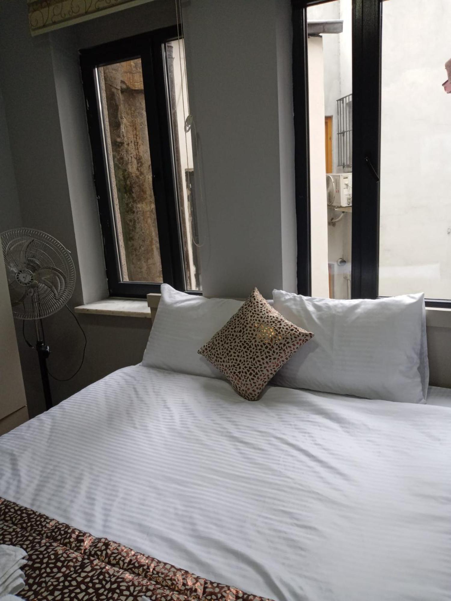 Taksim City Hotel อิสตันบูล ภายนอก รูปภาพ
